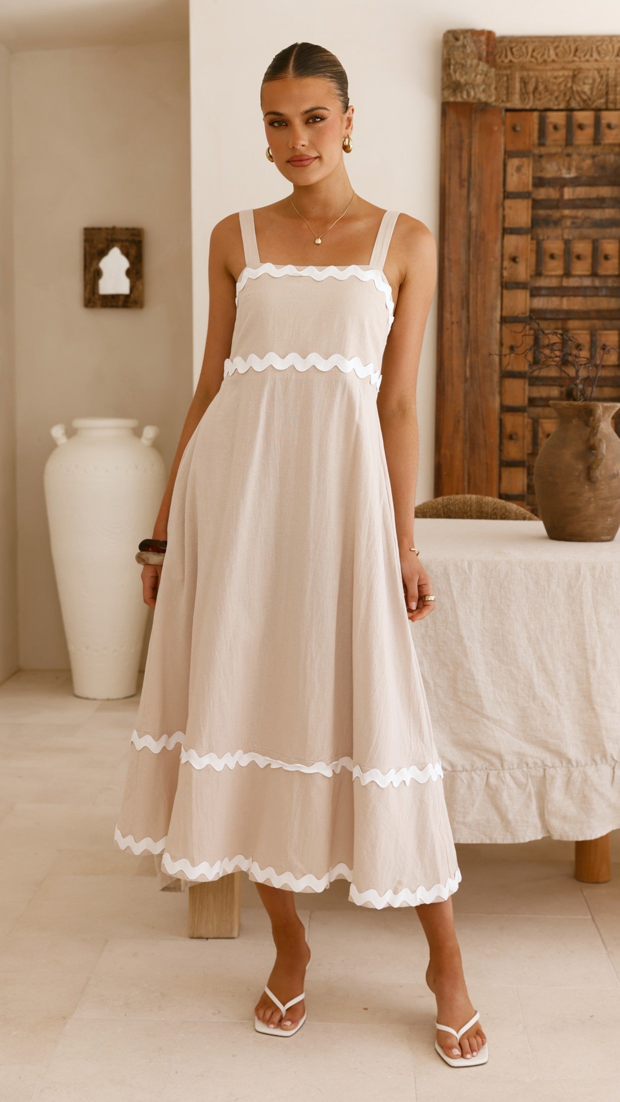 Raelynn Midi Dress - Beige/White