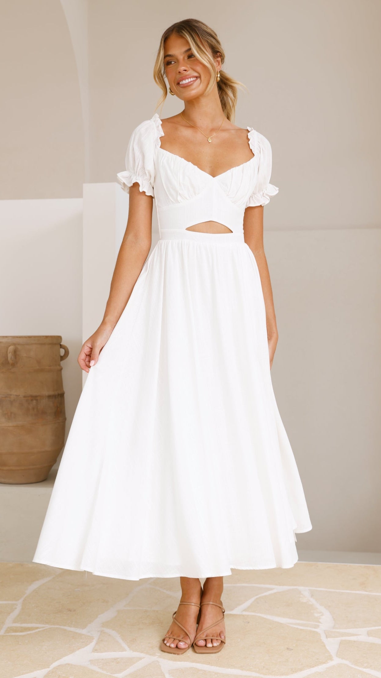 Hulu Maxi Dress - White