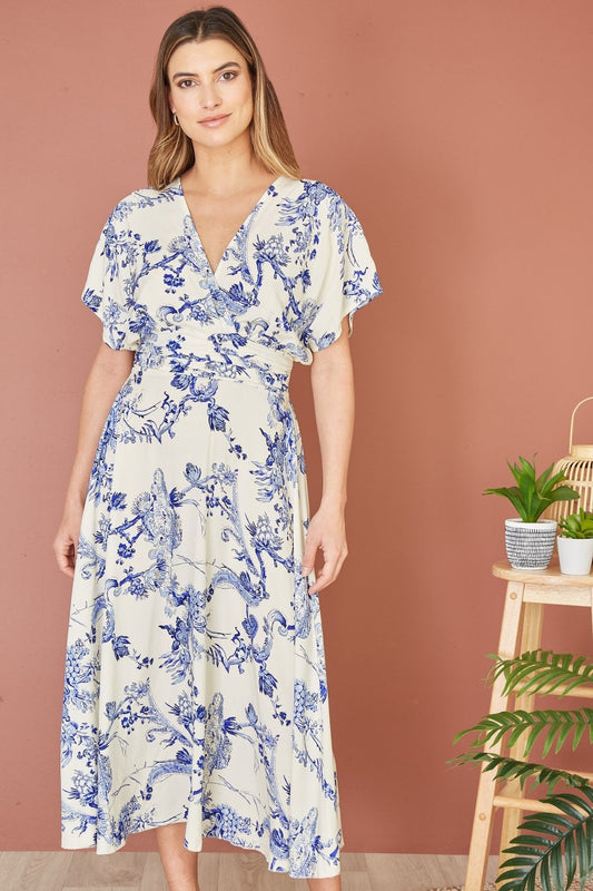 Yumi Blue And White Print Ruched Waist Kimono Midi Dress