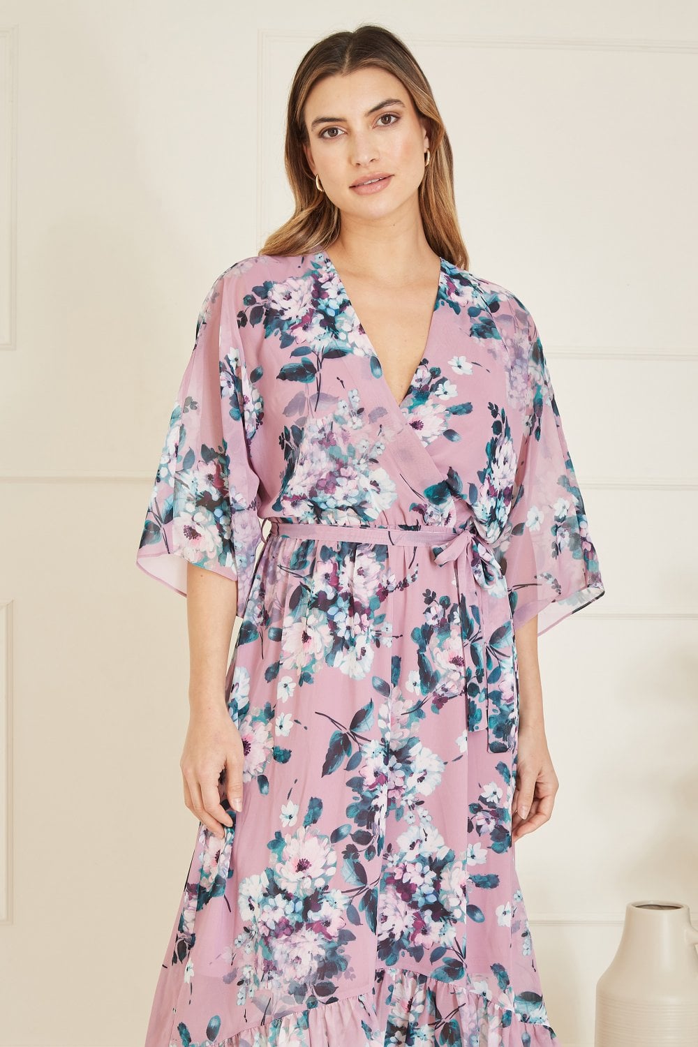 Yumi Blush Floral Kimono Dipped Hem Dress
