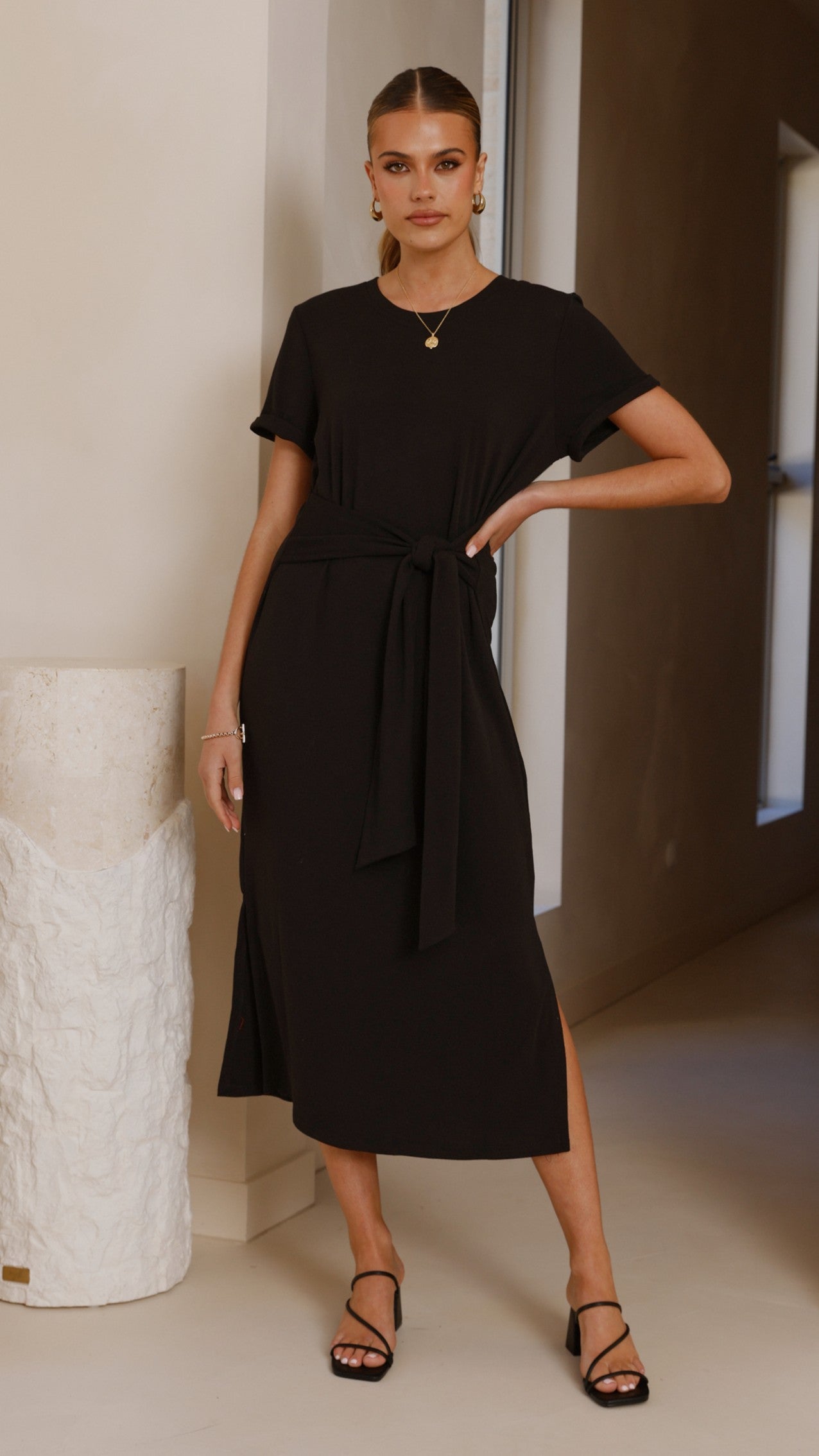 Valier Midi Dress - Black